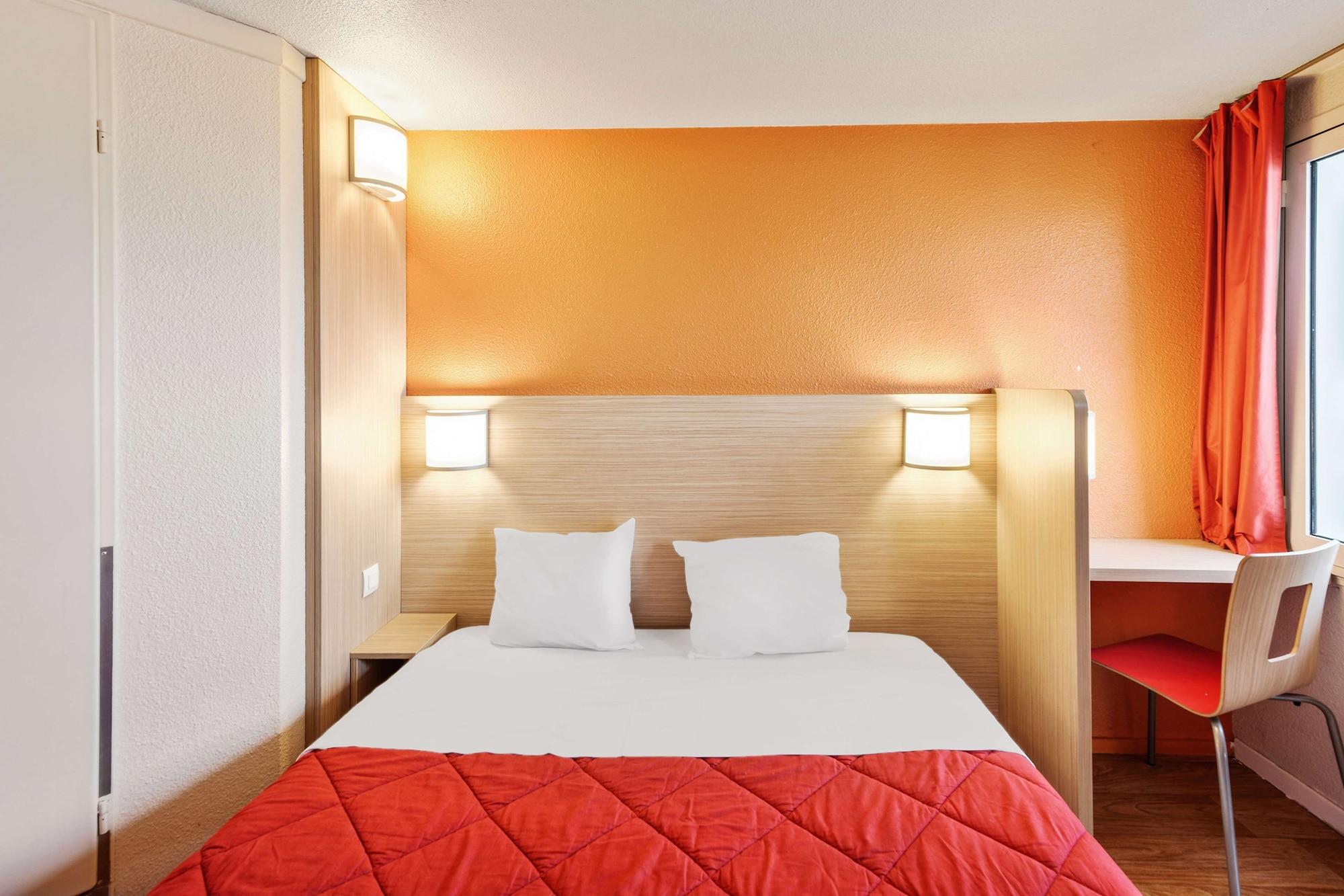 พรีเมียรคลาสมาร์เนลาวัลลีเซนต์ธิเบาท์เดสวิกเนส Hotel แซ็งต์-ทีโบลต์-เดส์-วีญส์ ภายนอก รูปภาพ