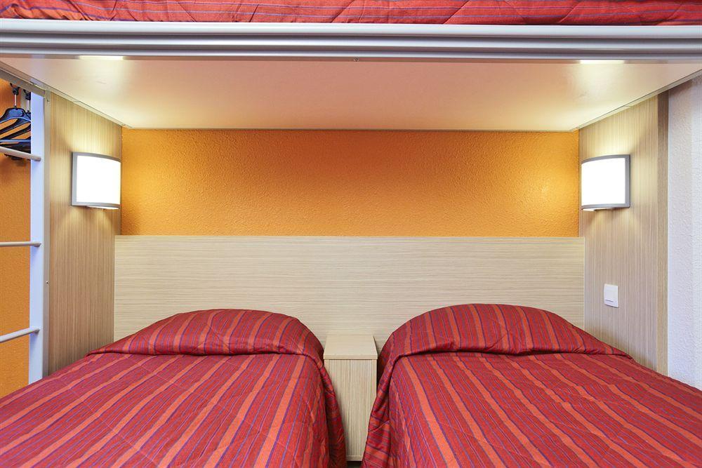 พรีเมียรคลาสมาร์เนลาวัลลีเซนต์ธิเบาท์เดสวิกเนส Hotel แซ็งต์-ทีโบลต์-เดส์-วีญส์ ภายนอก รูปภาพ