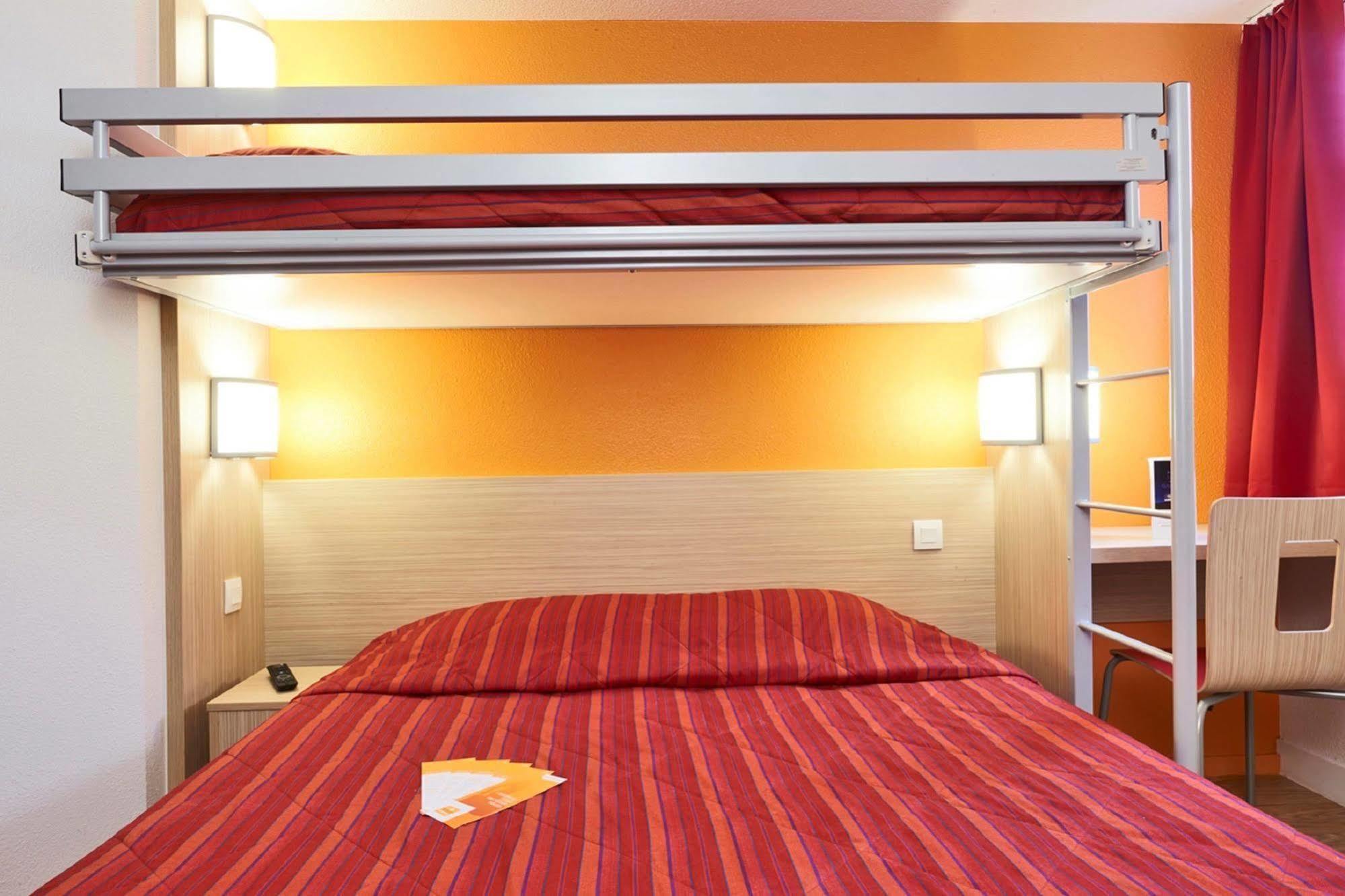 พรีเมียรคลาสมาร์เนลาวัลลีเซนต์ธิเบาท์เดสวิกเนส Hotel แซ็งต์-ทีโบลต์-เดส์-วีญส์ ภายนอก รูปภาพ